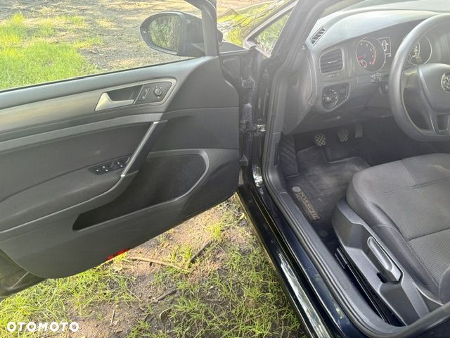 Volkswagen Golf 1.2 TSI BMT Start - 30