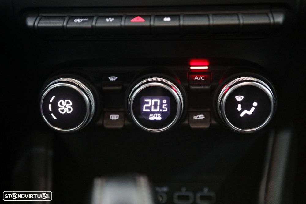 Renault Captur 1.3 TCe Exclusive EDC - 29