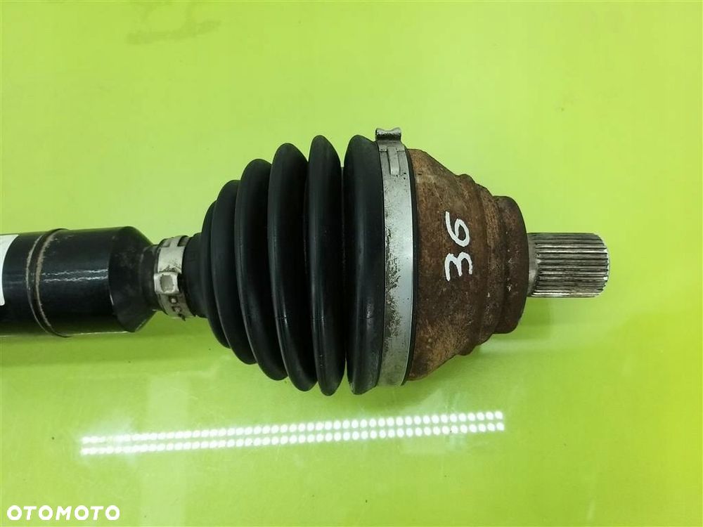 Półoś przód przednia prawa Skoda Yeti 1.4 TSI 2012-2017 3Q0407272AB - 2