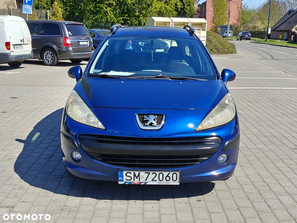 Peugeot 207 90 HDi FAP (Blue Lion) Sport - 16