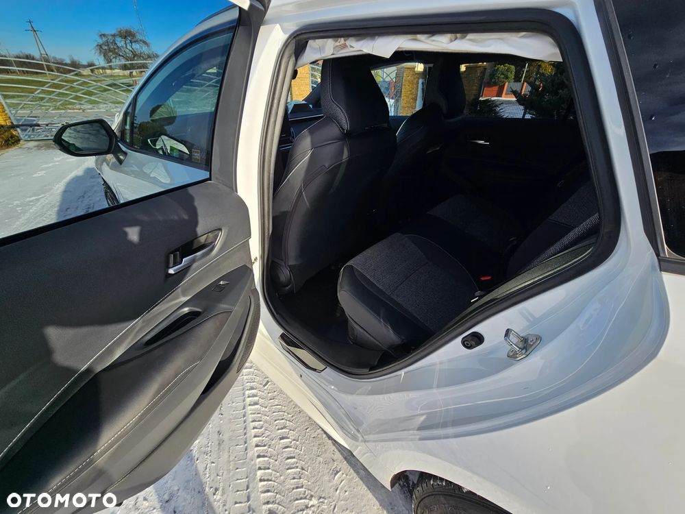 Toyota Corolla 2.0 Hybrid Style - 10