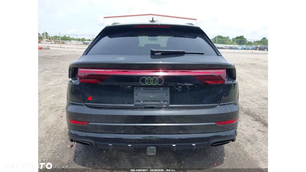 Audi Q8 55 TFSI quattro tiptronic - 8