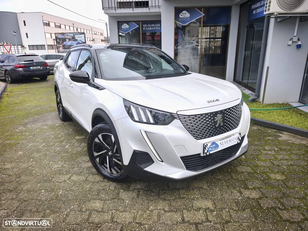 Peugeot e-2008 50 kWh GT - 1