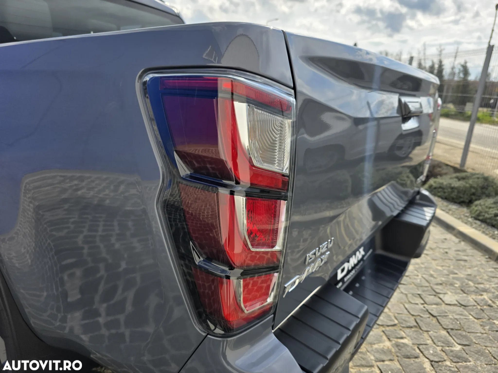 Isuzu D-MAX - 9