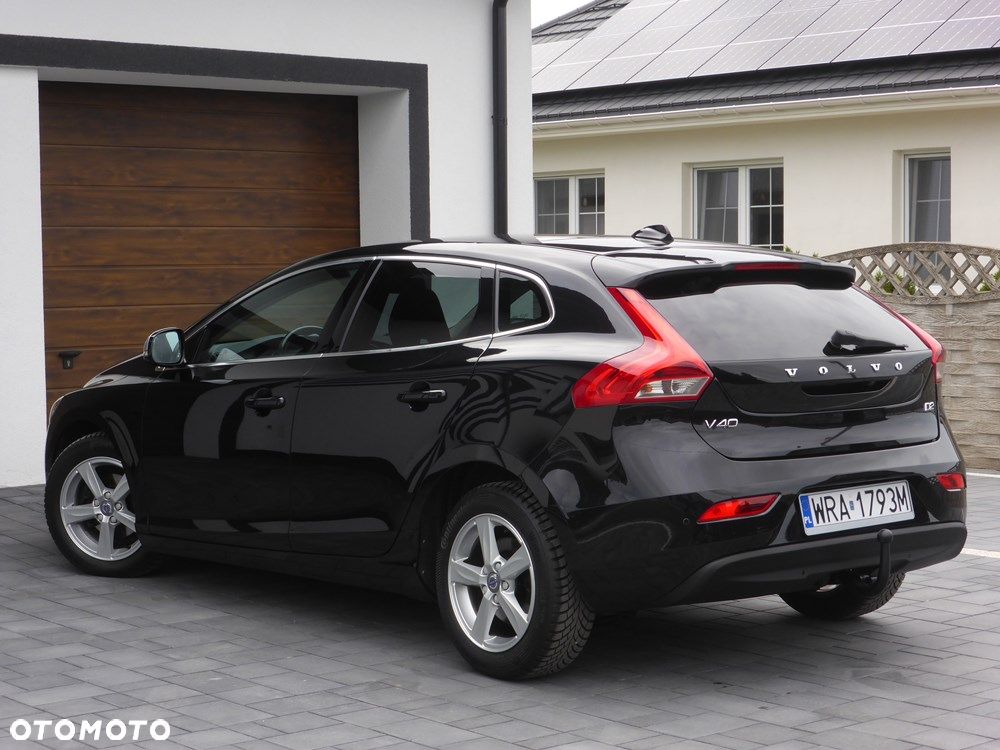 Volvo V40 D2 Momentum - 21