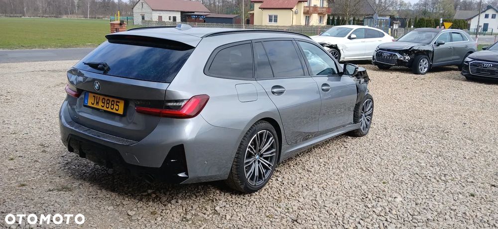 BMW Seria 3 318i M Sport - 4