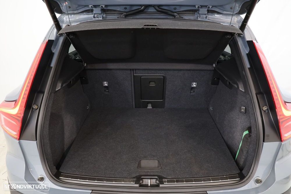 Volvo XC 40 1.5 T5 PHEV Inscription - 32