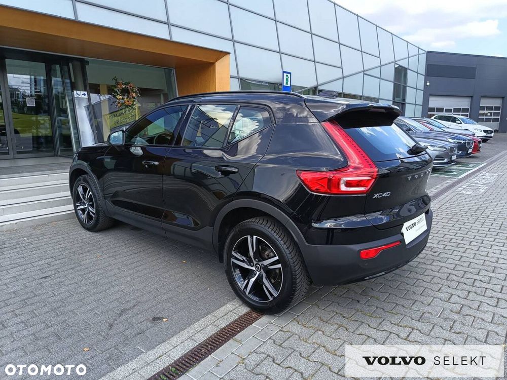 Volvo XC 40 - 9