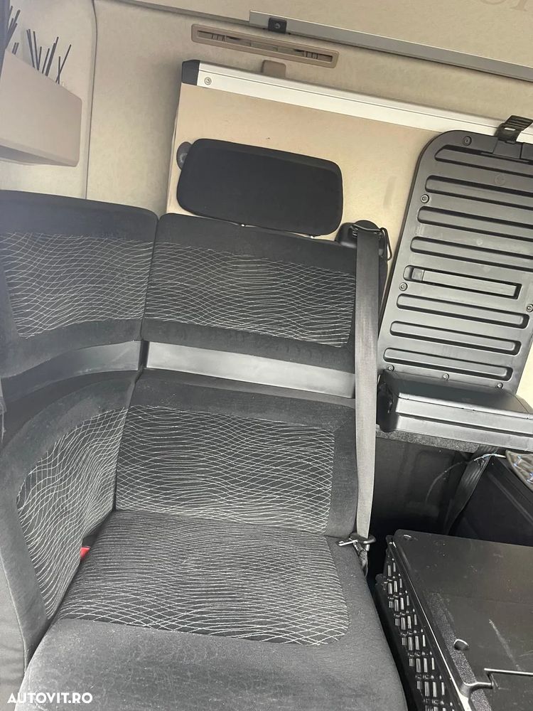 Mercedes-Benz ACTORS - 31