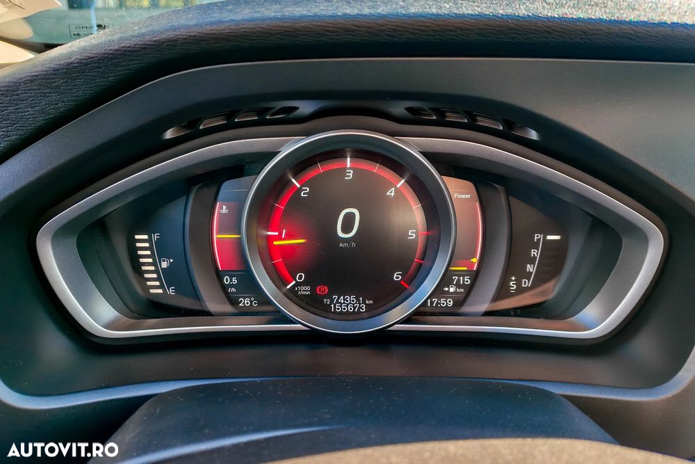 Volvo V40 D2 Aut. Inscription - 18