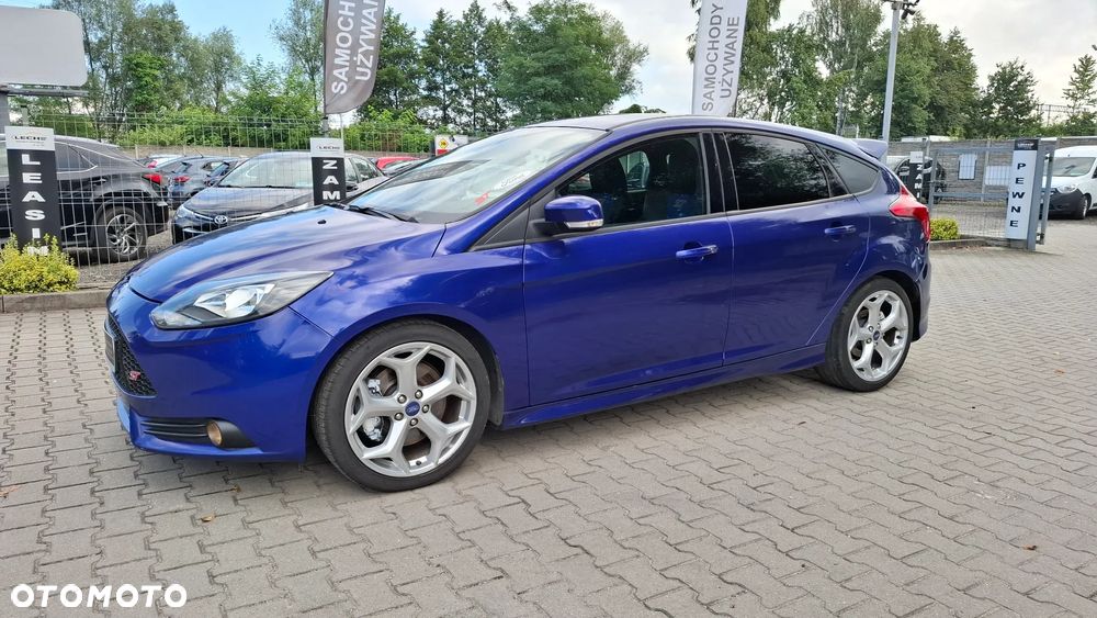 Ford Focus 2.0 EcoBoost ST - 1