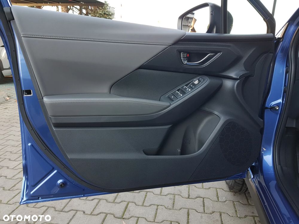 Subaru Crosstrek 2.0i-S e-Boxer Platinum (EyeSight) Lineartronic - 12