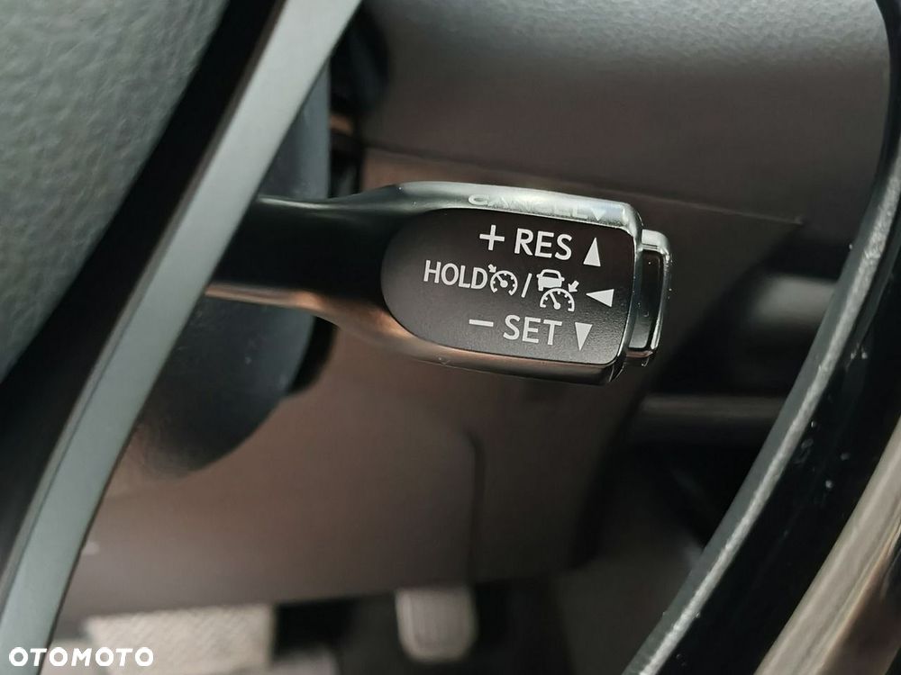 Toyota C-HR 1.8 Hybrid GPF Executive - 29
