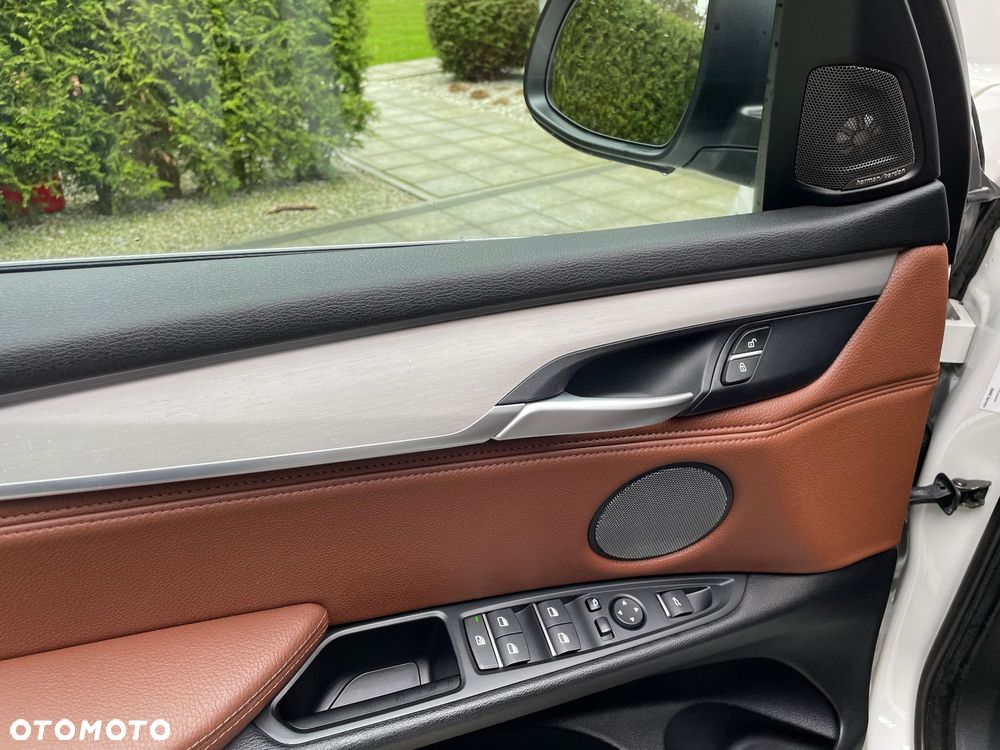 BMW X5 xDrive25d - 11