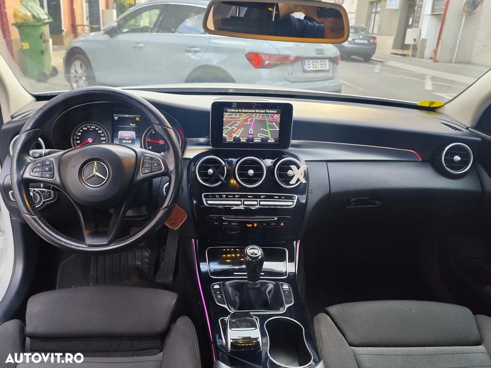 Mercedes-Benz C 2016 photo 5