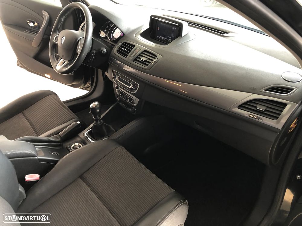 Renault Mégane Sport Tourer 1.5 dCi Dynamique S SS - 25