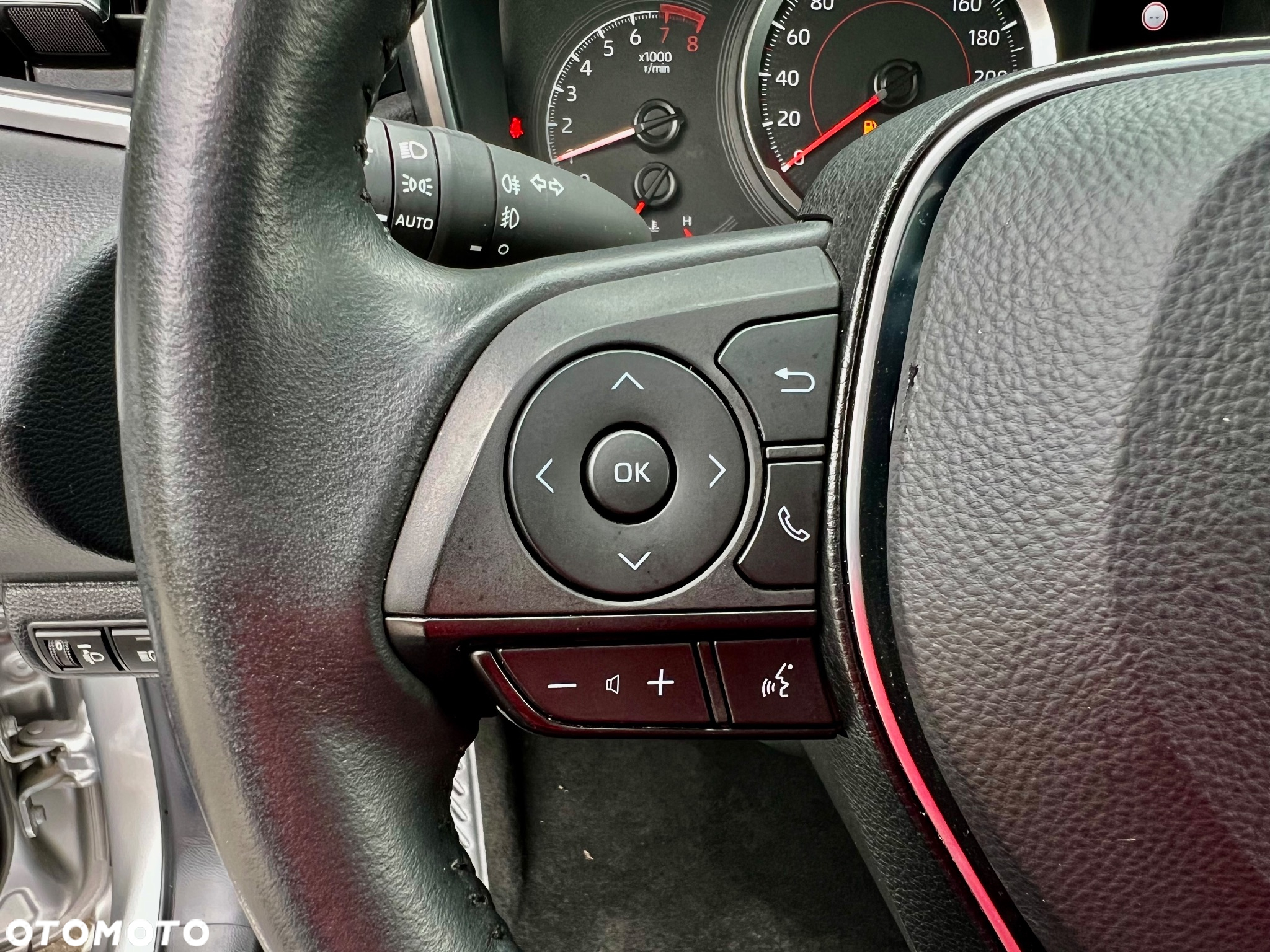 Toyota Corolla 1.5 Comfort - 26