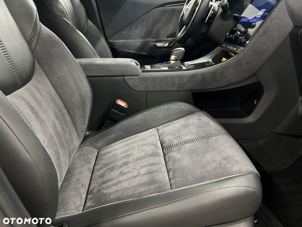 Lexus LBX 1.5 Hybrid Original Edition AWD - 16