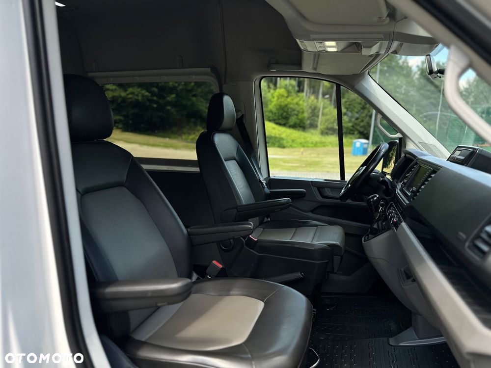 Volkswagen Crafter Brygadówka 5 osobowa - 16