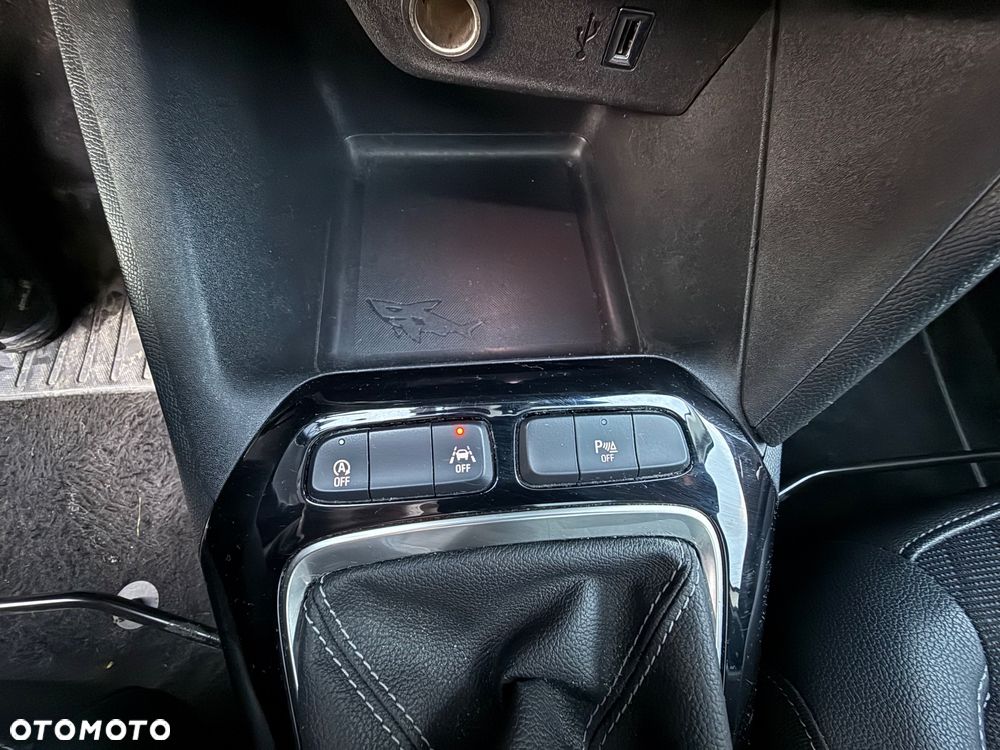 Opel Corsa 1.2 Direct Injection Turbo Start/Stop Ultimate - 23