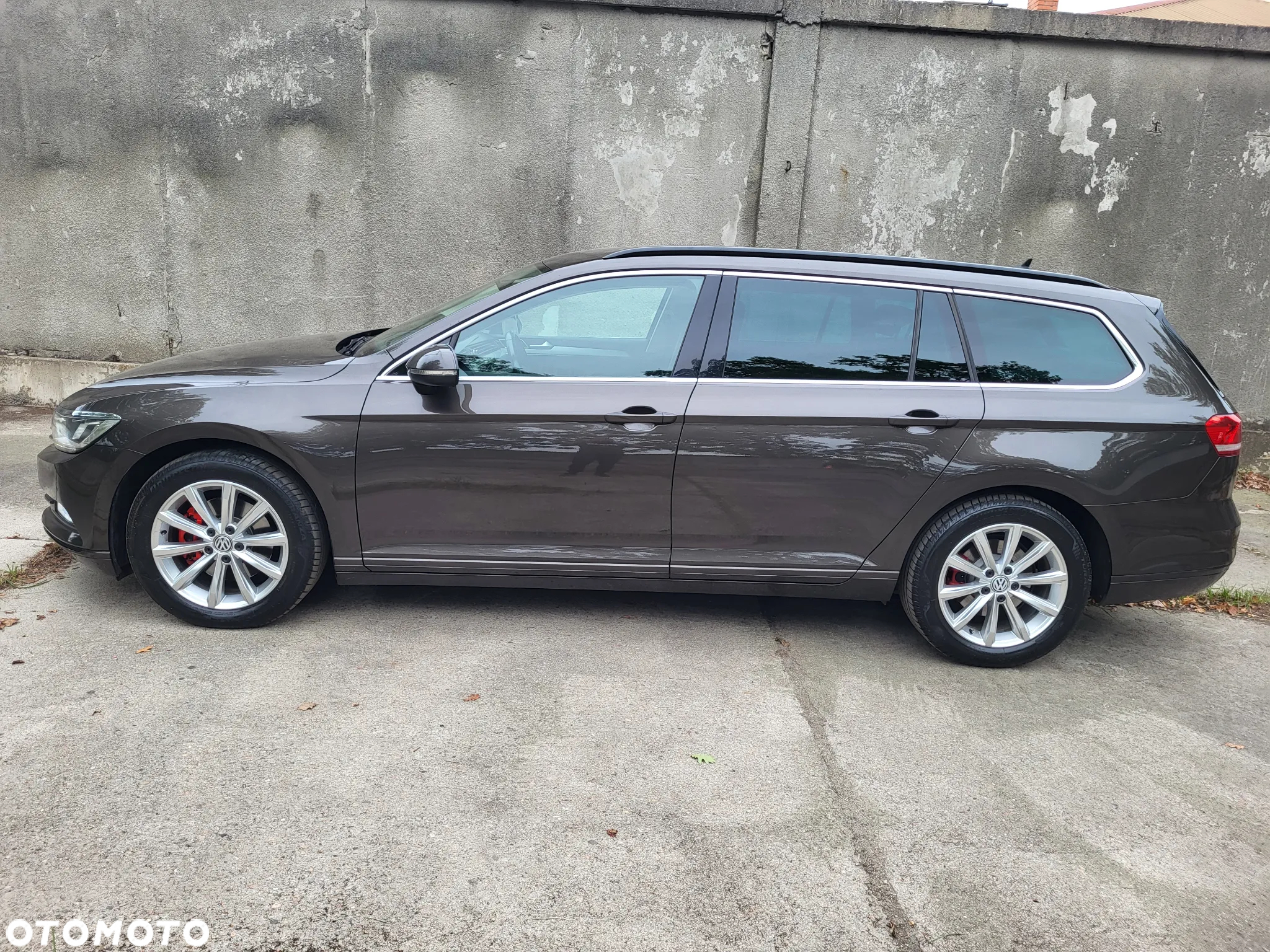 Volkswagen Passat Variant 2.0 TDI DSG (BlueMotion Technology) Comfortline - 2