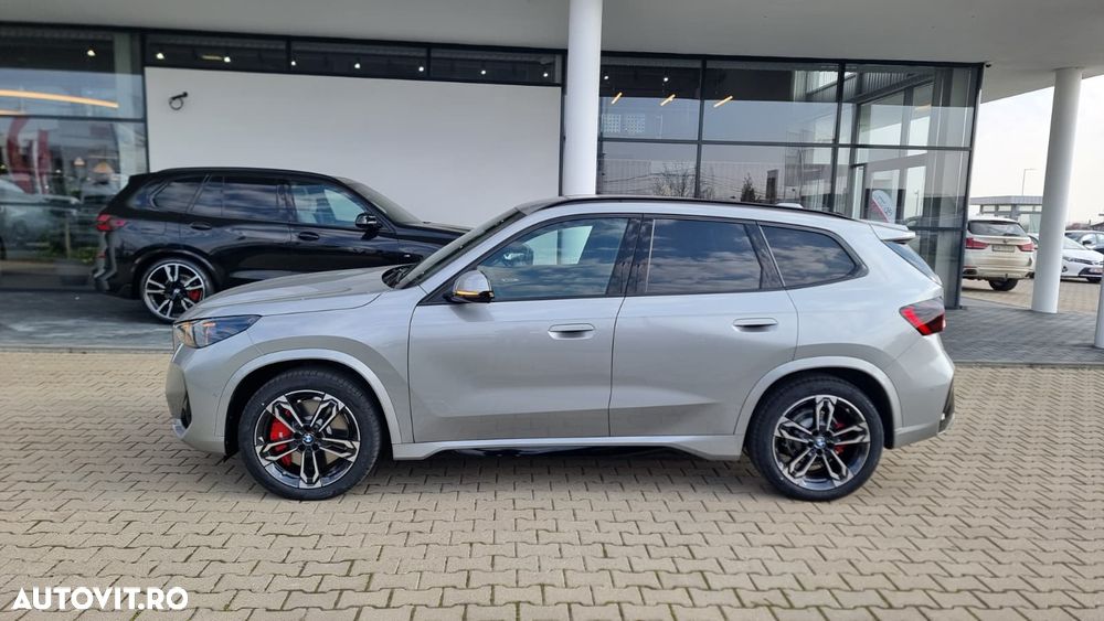 BMW iX1 xDrive30 - 2