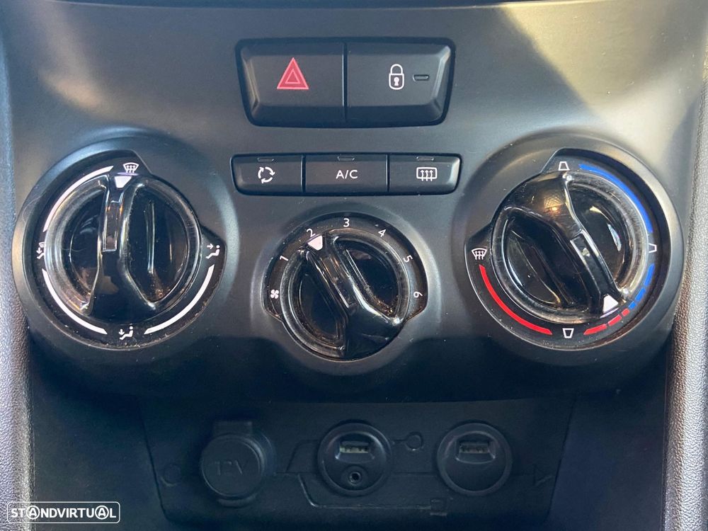 Peugeot 2008 1.6 BlueHDi Allure - 20