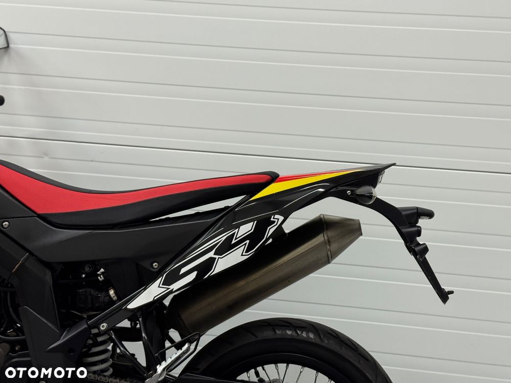 Aprilia SX - 15