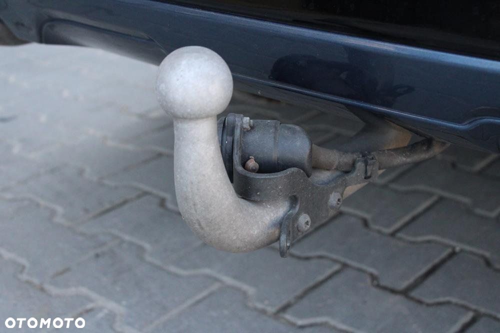 Ford Kuga - 11