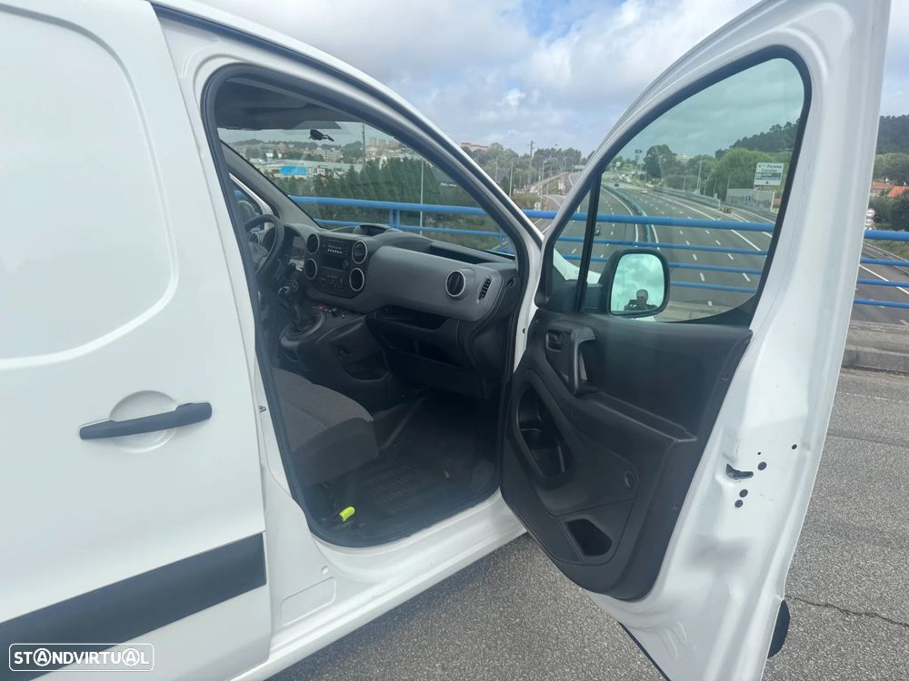 Peugeot Partner 1.6 Hdi 3 Lugares - 17