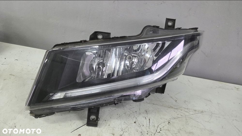 lampa przednia reflektor h7 iveco stralis s way 58024392800 - 2