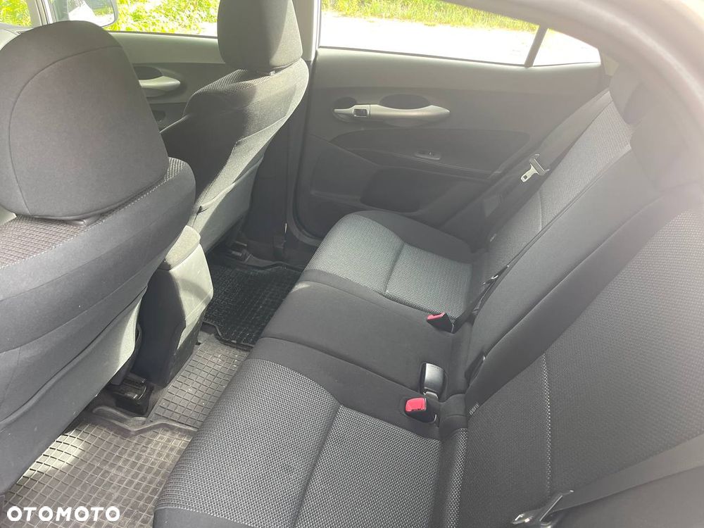 Toyota Auris - 5