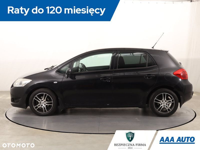 Toyota Auris - 4