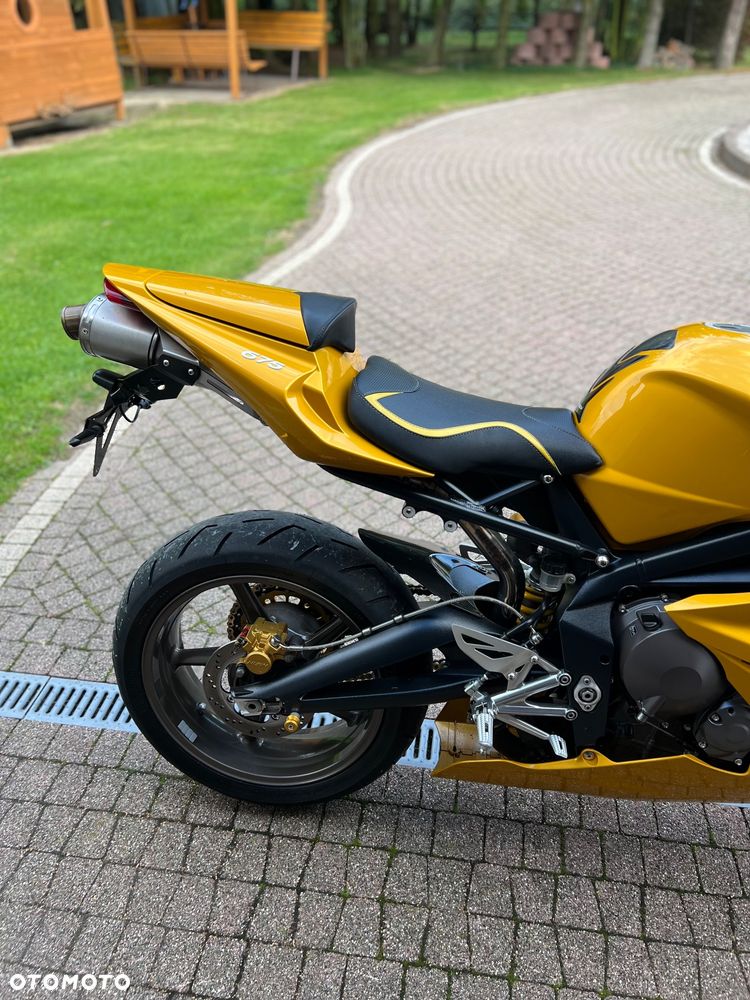 Triumph Daytona - 34