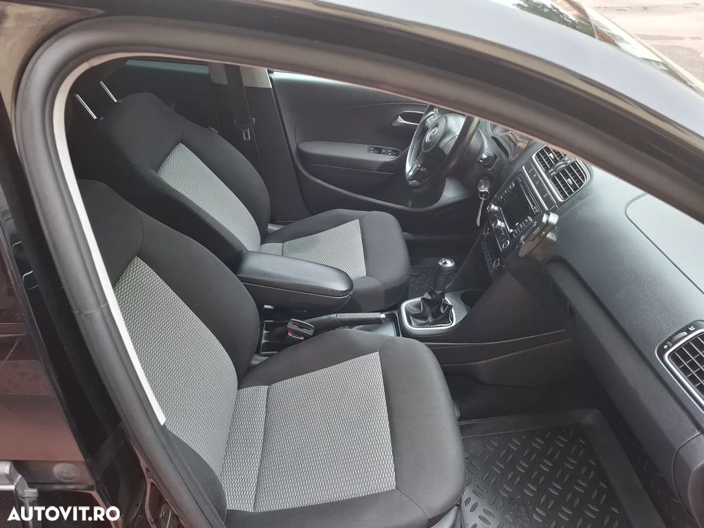 Volkswagen Polo - 10