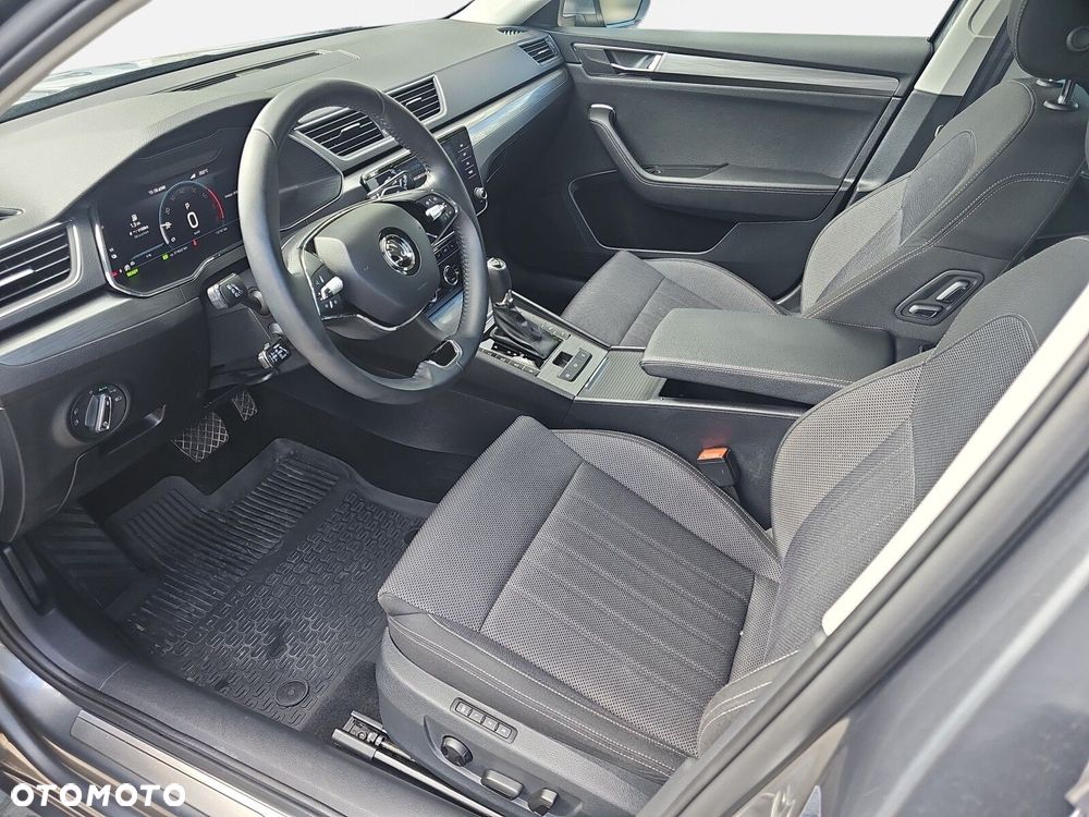 Skoda Superb - 11