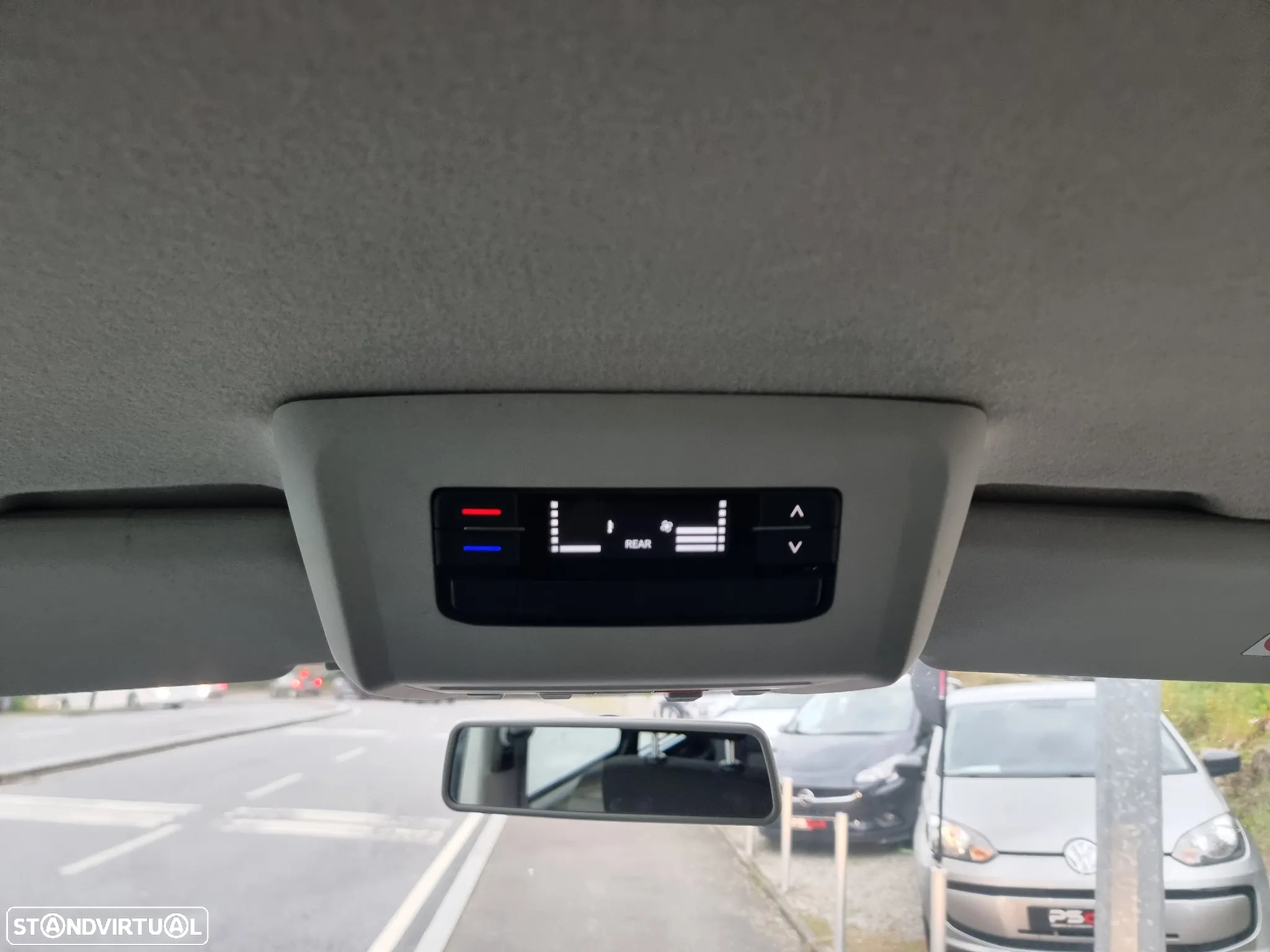 VW Transporter 2.0 TDI Extra AC - 20