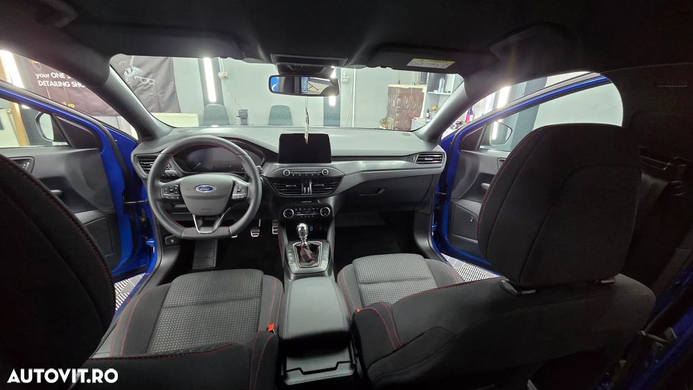 Ford Focus 1.5 EcoBoost ST-Line - 22