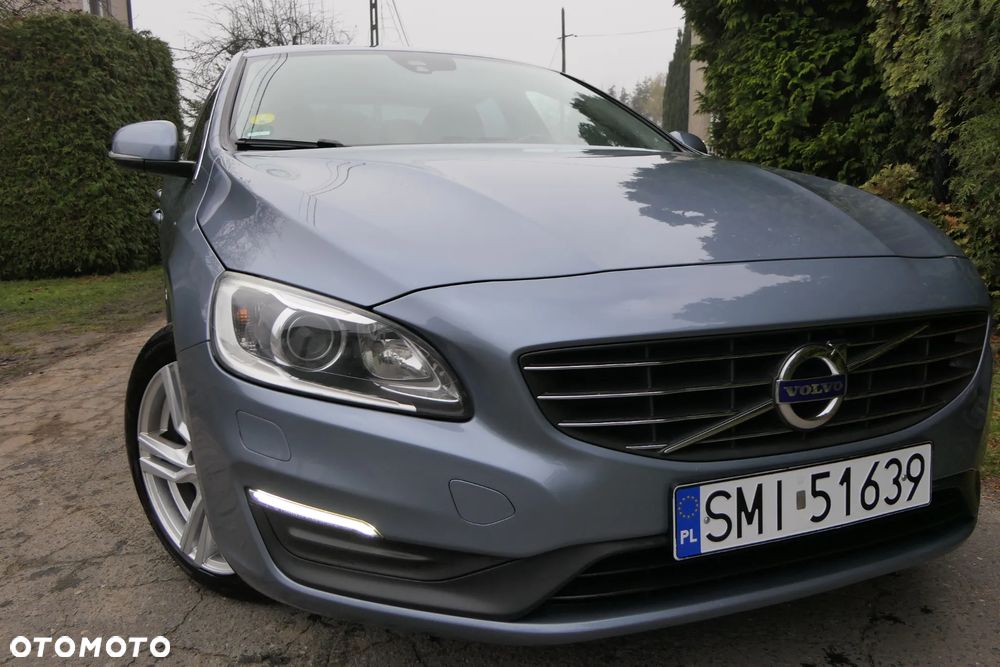 Volvo S60 D3 Drive-E Momentum - 14