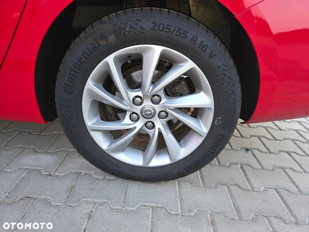 Opel Astra 1.4 Turbo Start/Stop Innovation - 15