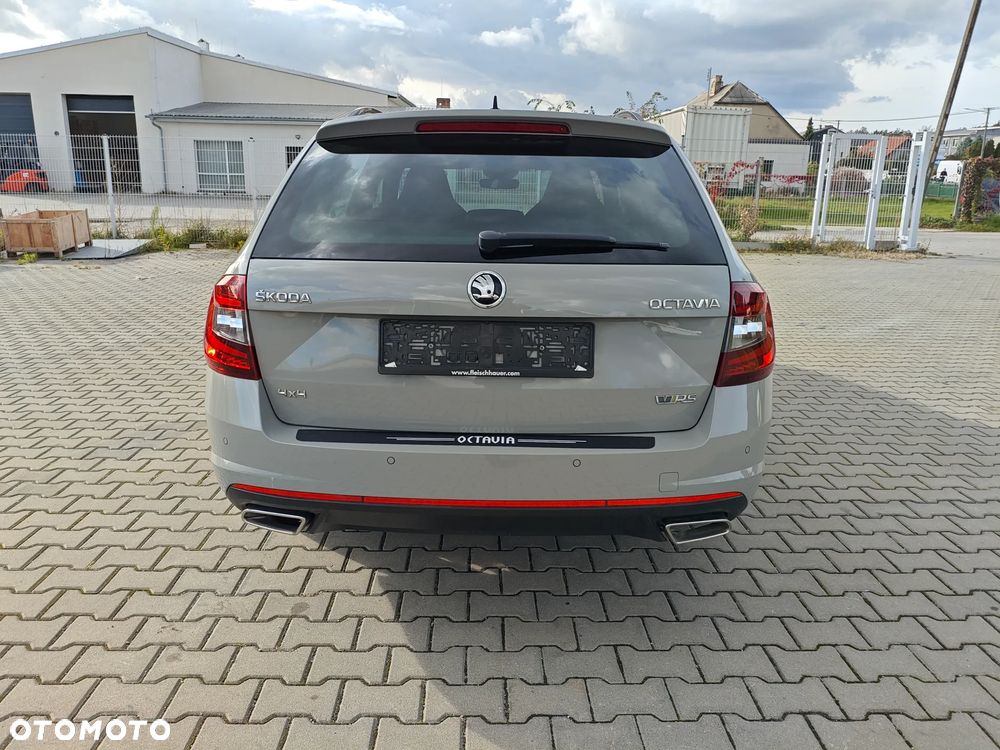 Skoda Octavia - 8
