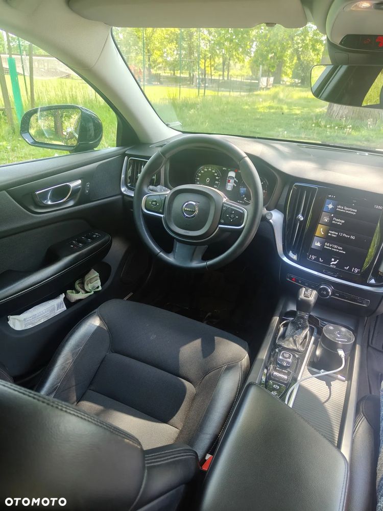 Volvo V60 D3 Momentum Pro - 6
