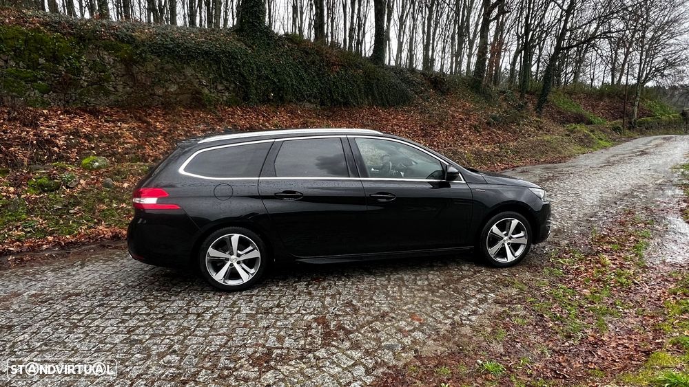 Peugeot 308 SW 1.2 PureTech GT Line EAT8 - 3