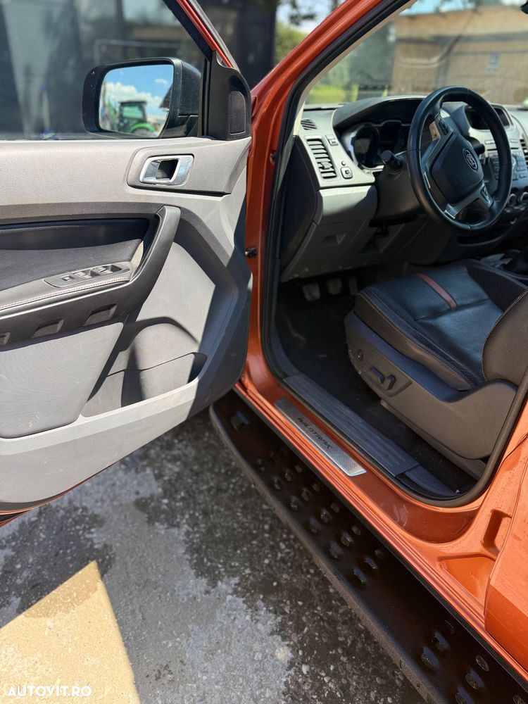 Ford Ranger 4x4 Cabina Dubla WILDTRACK - 17