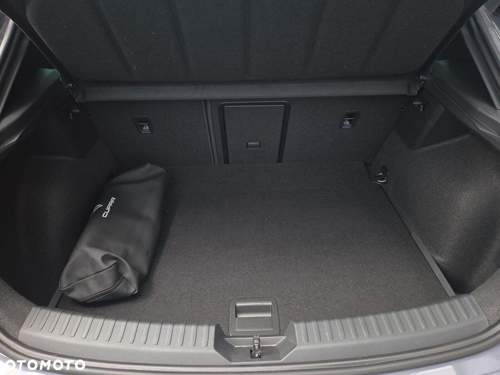 Cupra Leon 1.5 eTSI mHEV DSG - 35