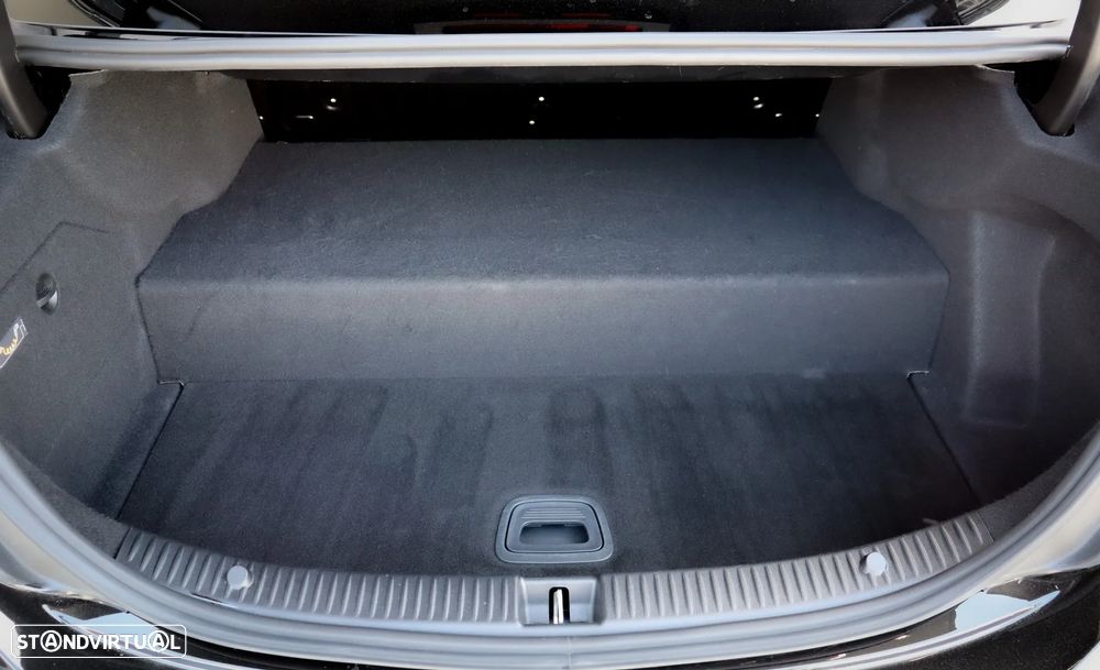 Mercedes-Benz C 300 de AMG Line - 9