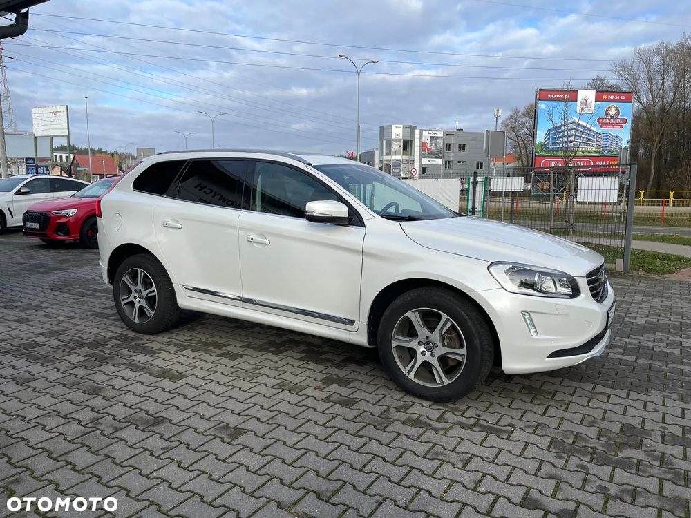 Volvo XC 60 T6 AWD Geartronic Summum - 12