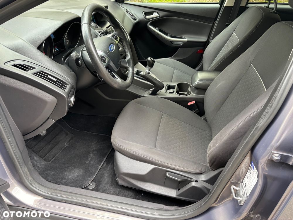 Ford Focus 1.6 TDCi DPF Start-Stopp-System Titanium - 13