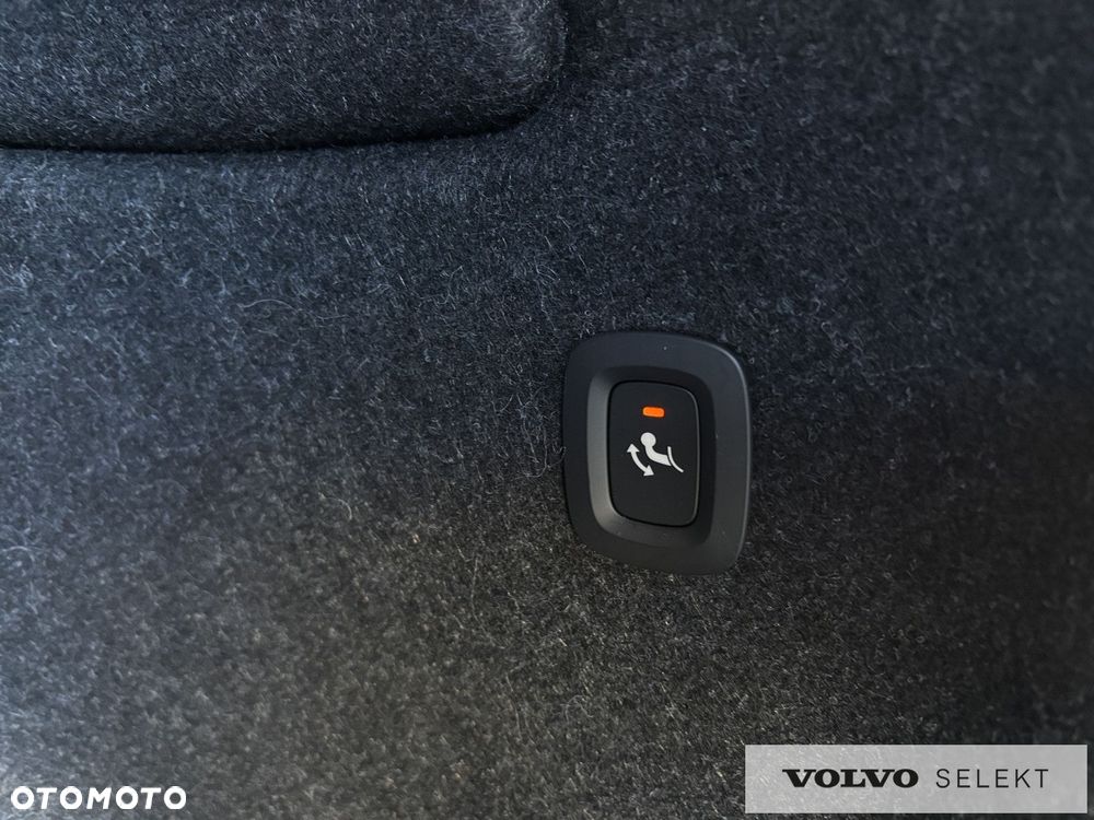 Volvo XC 40 - 26