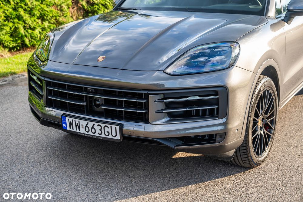 Porsche Cayenne - 40